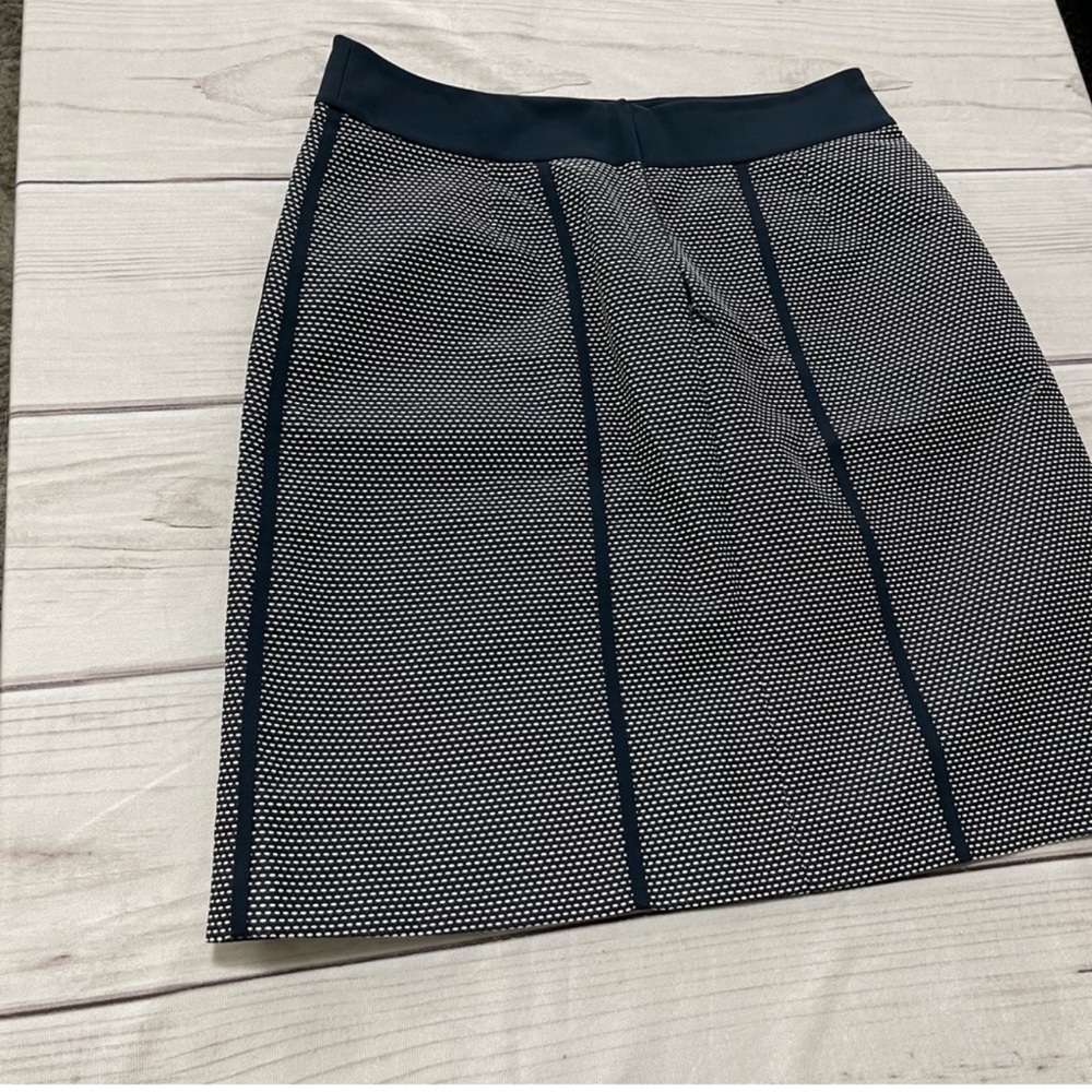 Lafayette 148 New York Blue Skirt size 10 - Picture 3 of 8